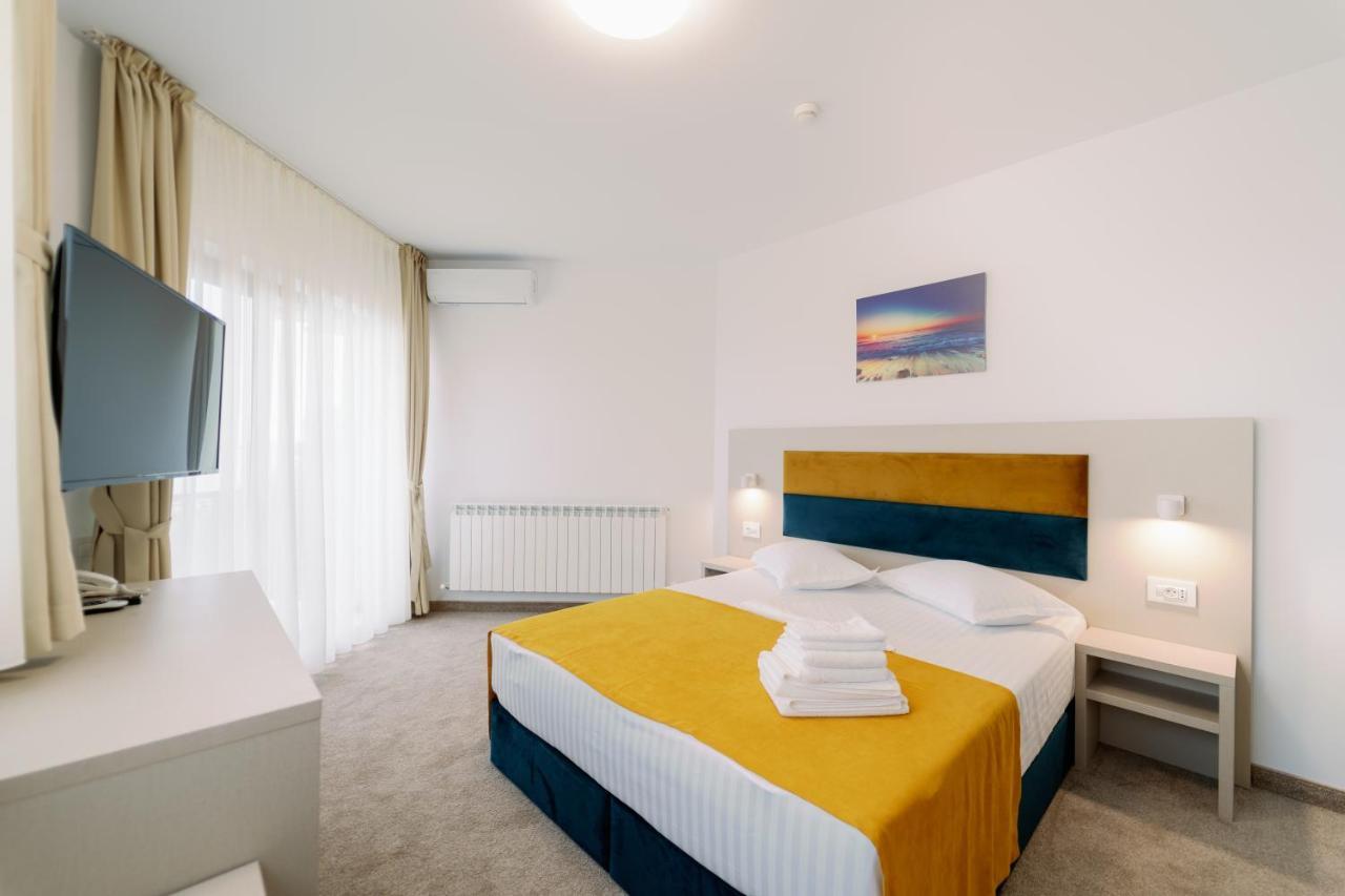 Novus Hotel Eforie Nord Exterior photo